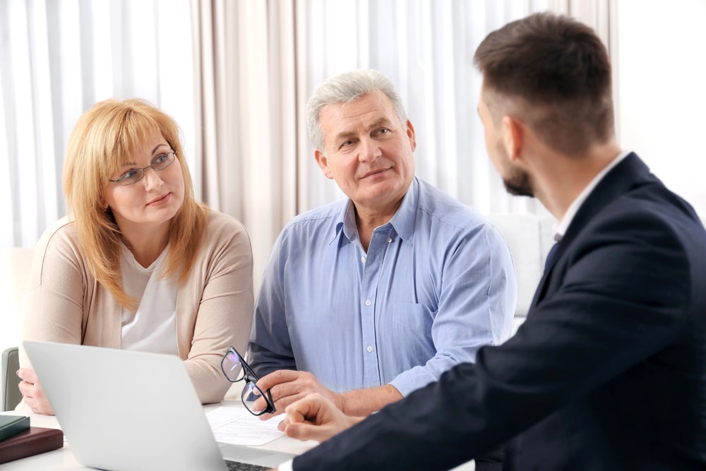 estate planning lawyer document signing